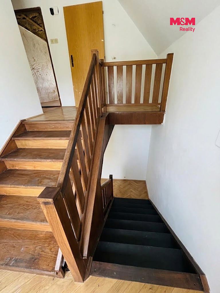 Prodej rodinného domu 180 m², pozemek 671 m² – fotografie 5