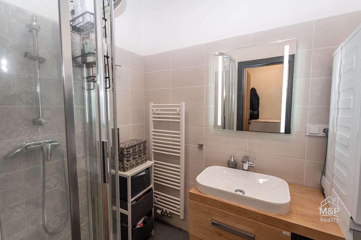 Pronájem bytu 2+kk 41 m² – fotografie 5
