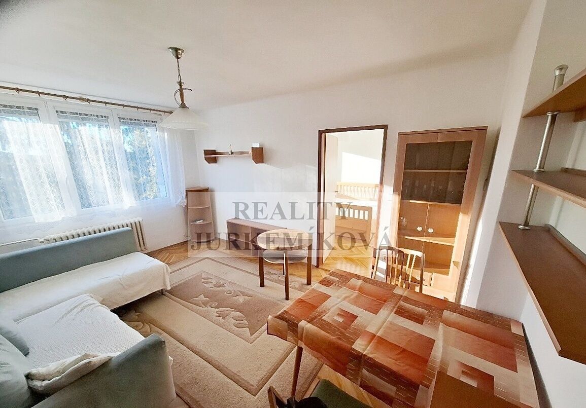 Pronájem bytu 2+1 52 m² – fotografie 2