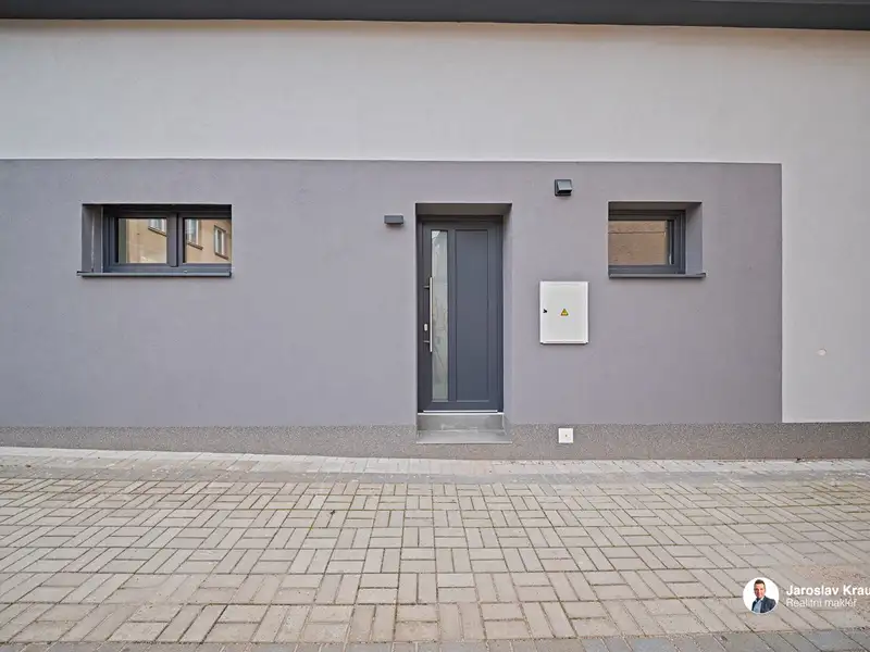 Prodej rodinného domu 134 m², pozemek 148 m², Nová Paka – náhled fotky 3