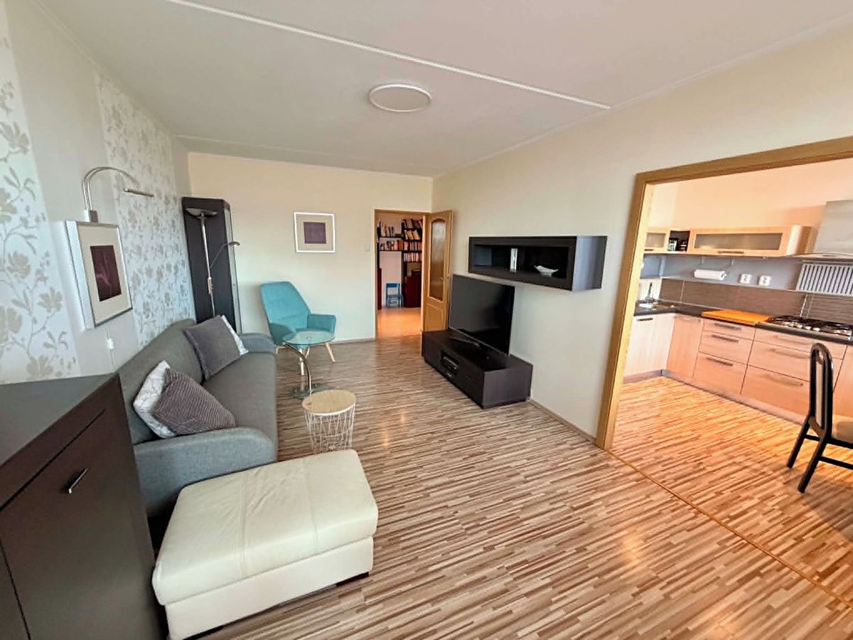 Prodej bytu 1+1 68 m² – fotografie 2
