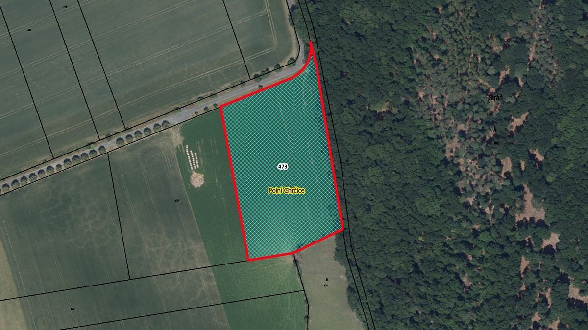 Prodej pole 10141 m², Polní Chrčice – fotka 1 z 3