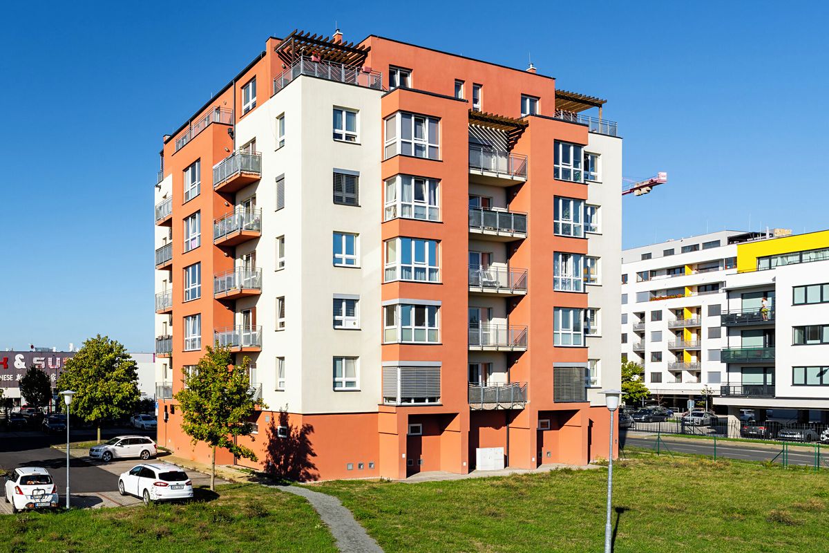 Pronájem bytu 2+kk 47 m² – fotografie 3