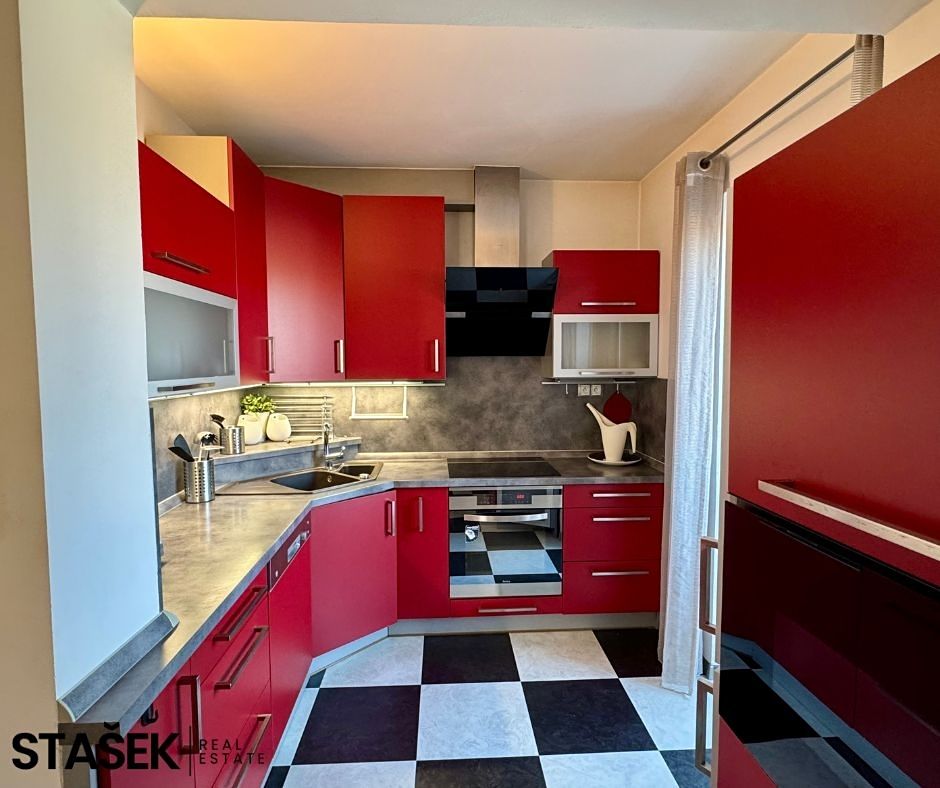 Pronájem bytu 2+kk 87 m² – fotografie 5