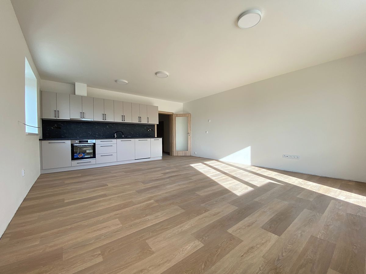 Pronájem bytu 2+kk 73 m²