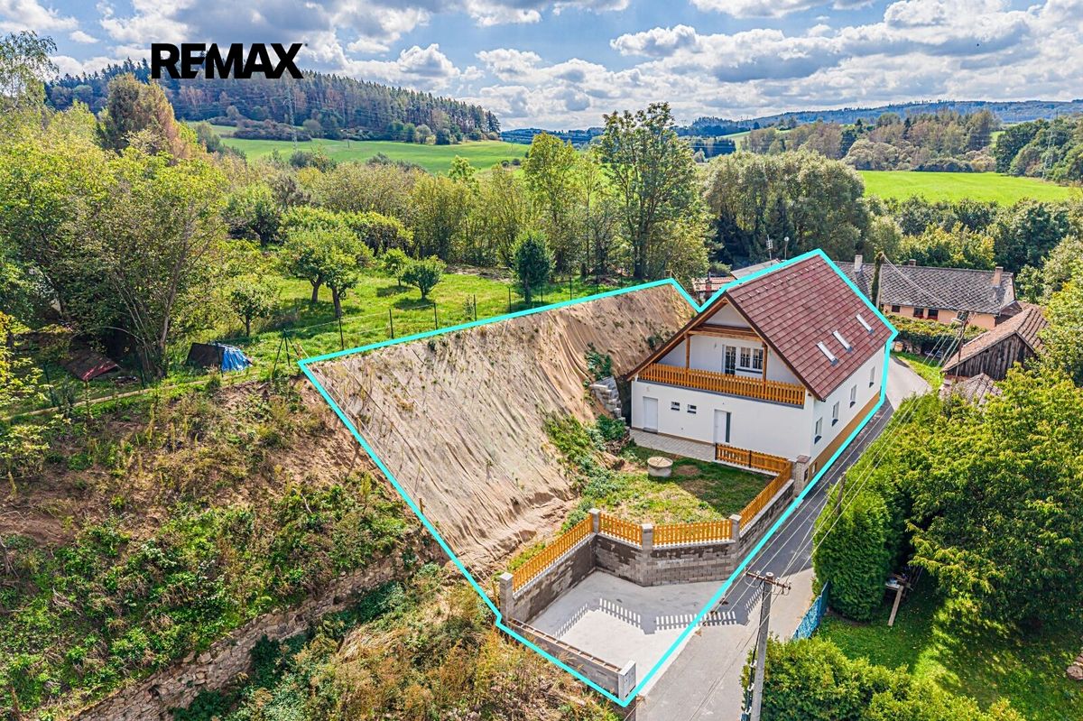 Prodej rodinného domu 190 m², pozemek 453 m²