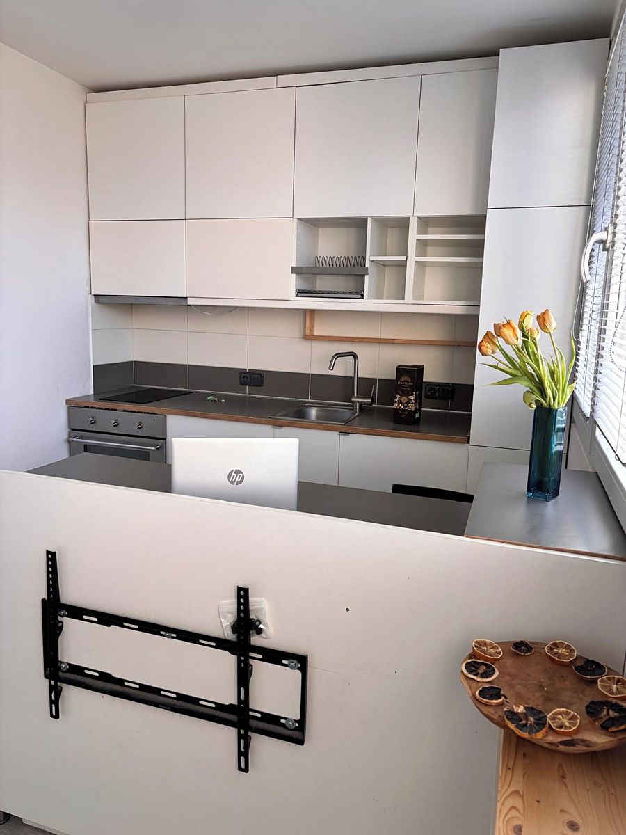 Pronájem bytu 2+kk 37 m² – fotografie 3