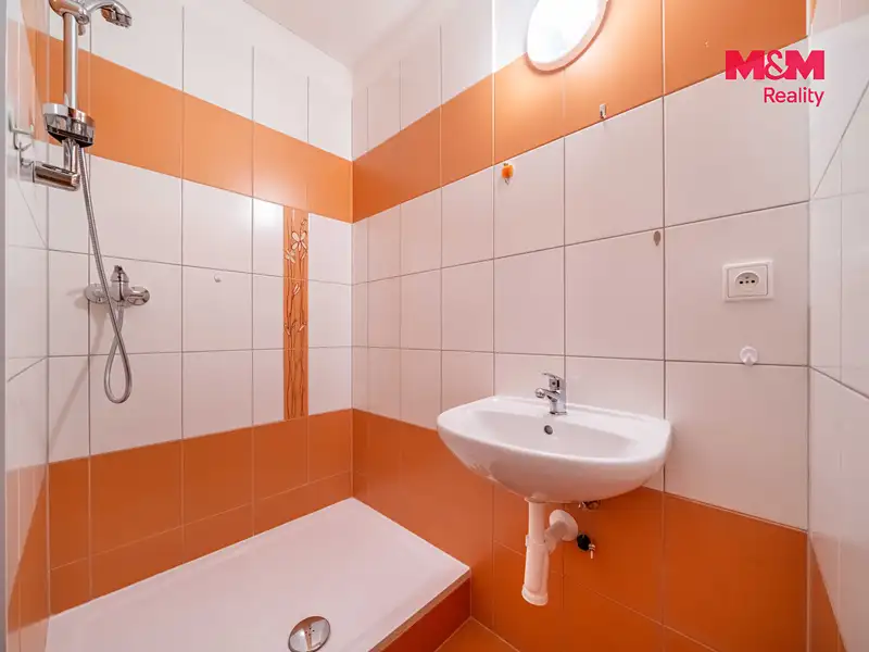Pronájem bytu 2+kk 44 m², Strašice – náhled fotky 3