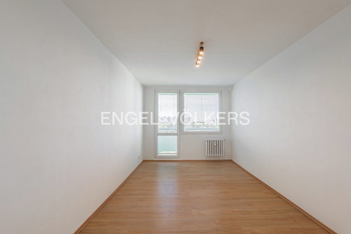 Pronájem bytu 2+kk 43 m²