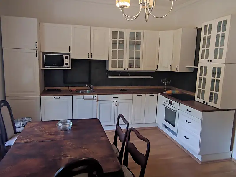 Prodej rodinného domu 205 m², pozemek 1500 m², Líšnice – náhled fotky 3