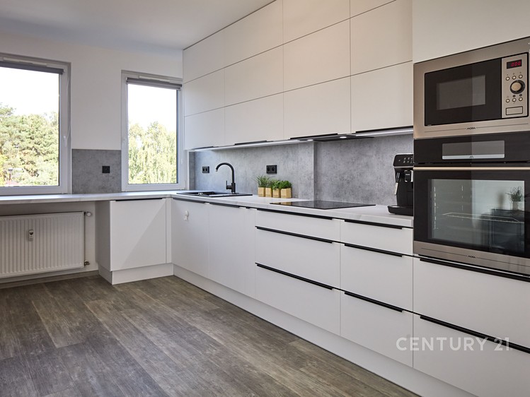 Prodej bytu 3+kk, 70 m² (1 z 23)