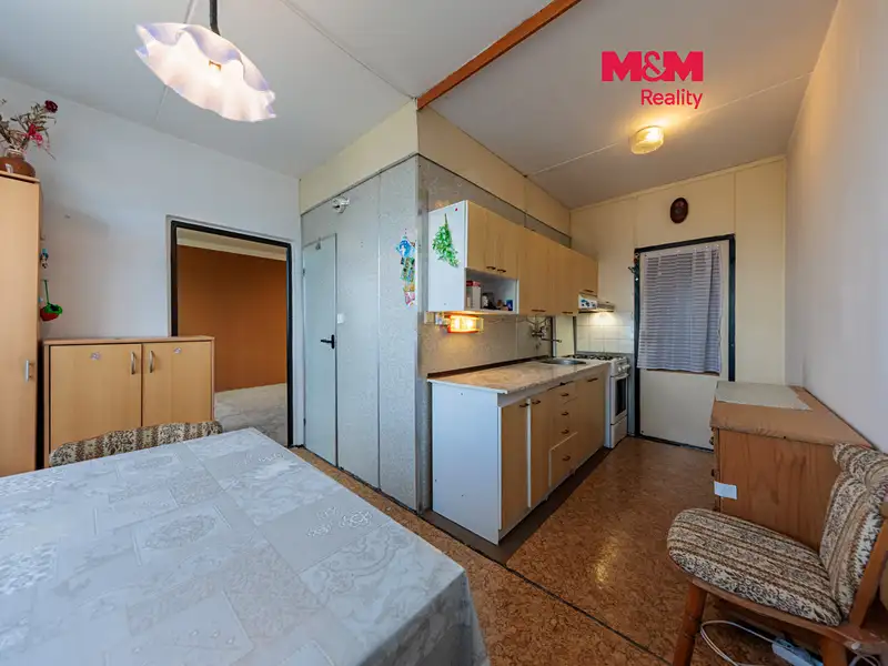Prodej bytu 2+1 65 m², Karlovy Vary – náhled fotky 1