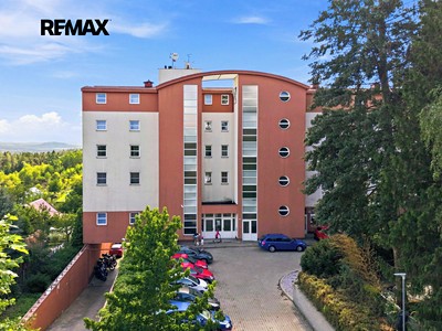 Prodej bytu 2+kk, 60 m² (3 z 23)