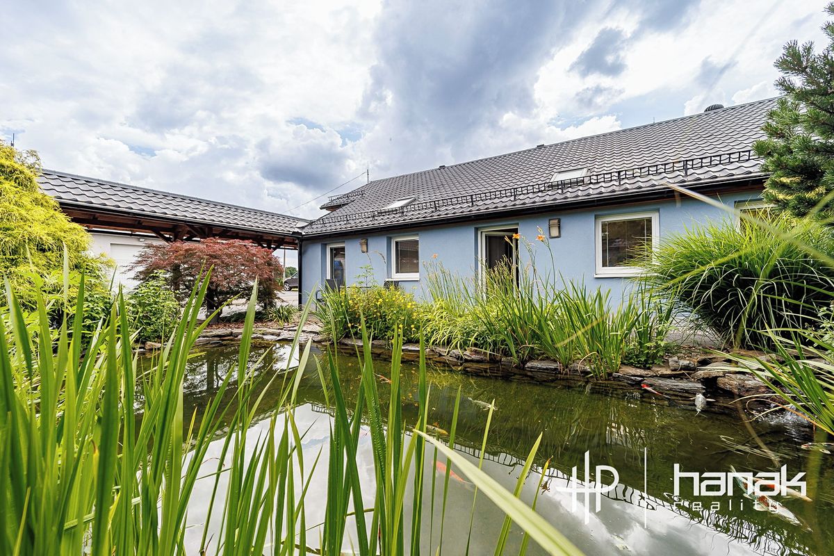 Pronájem kanceláře 533 m² – fotografie 2