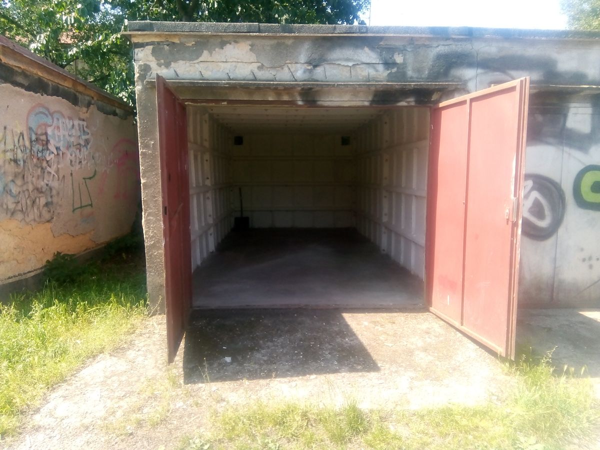 Pronájem garáže 19 m²