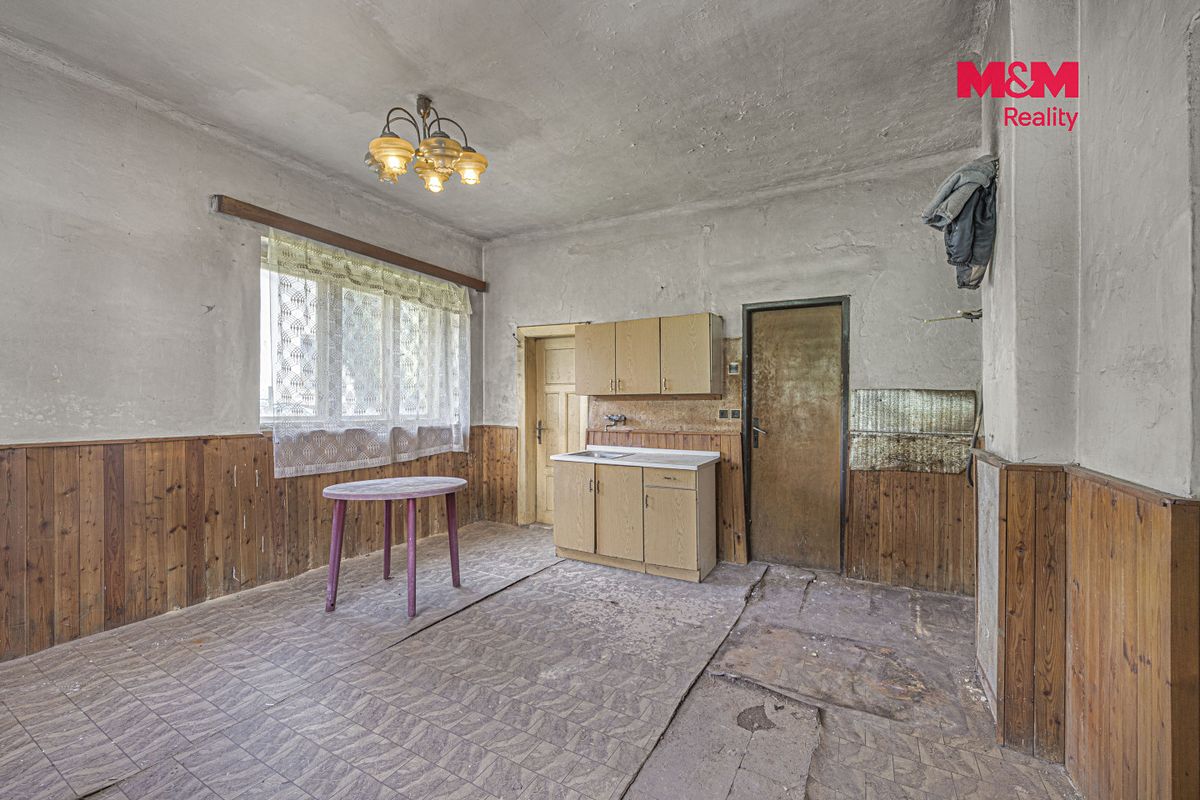Prodej rodinného domu 160 m², pozemek 1403 m² – fotografie 4