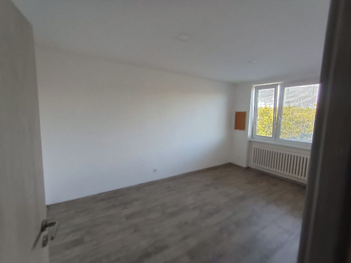 Pronájem bytu 3+1 75 m² – fotografie 4