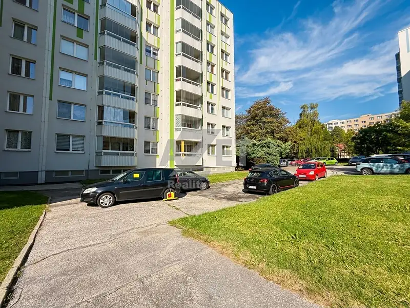 Prodej bytu 3+1 70 m², Orlová – náhled fotky 1