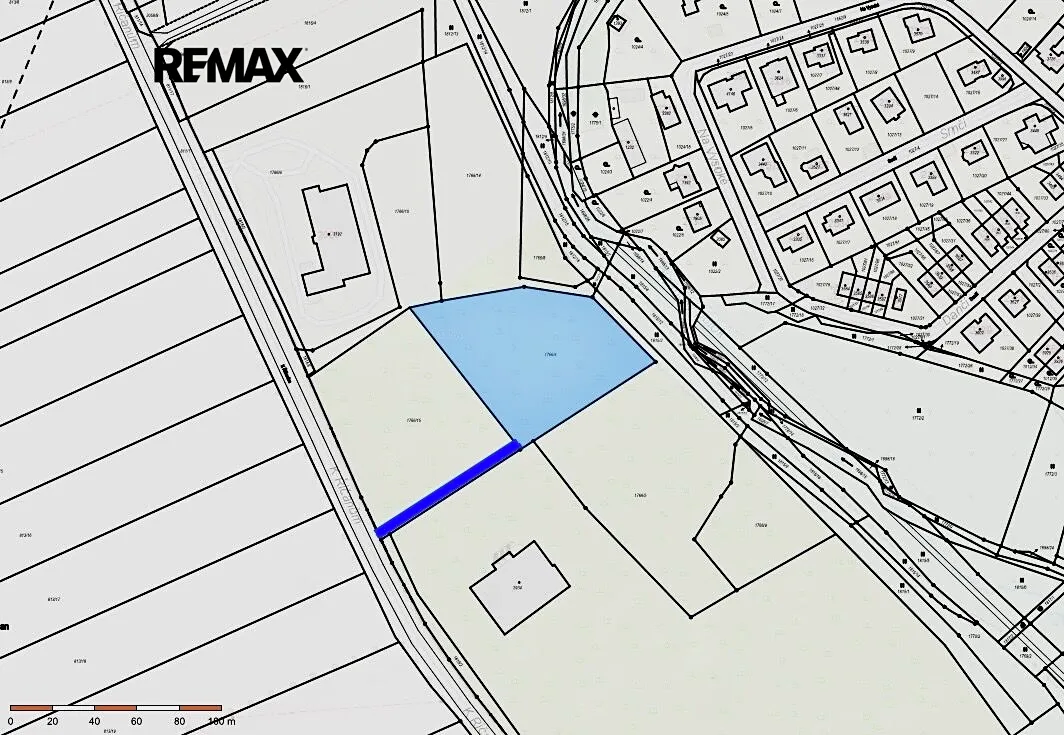 Pronájem komerčního pozemku 4925 m²
