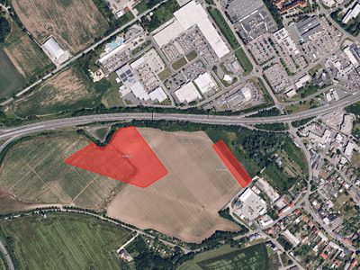 Prodej pole 13615 m²