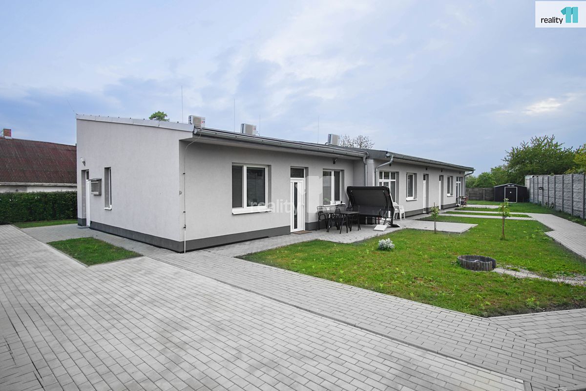 Pronájem bytu 1+kk 25 m² – fotografie 2