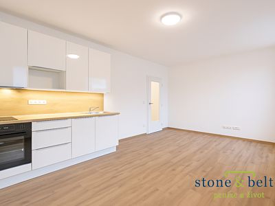 Pronájem bytu 1+kk 31 m²
