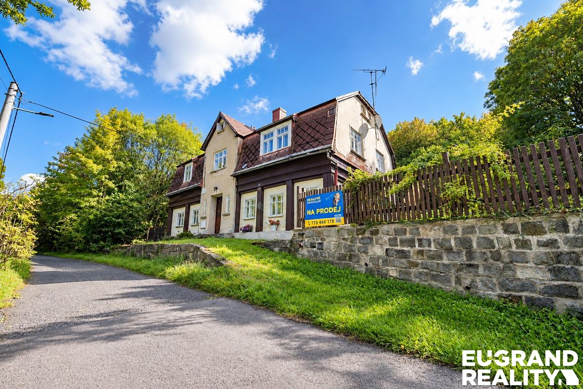 Prodej chalupy 246 m², pozemek 245 m²