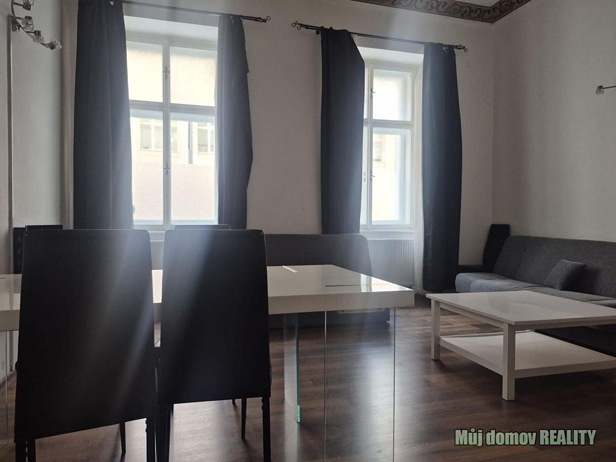 Pronájem bytu 1+kk 44 m² – fotografie 5
