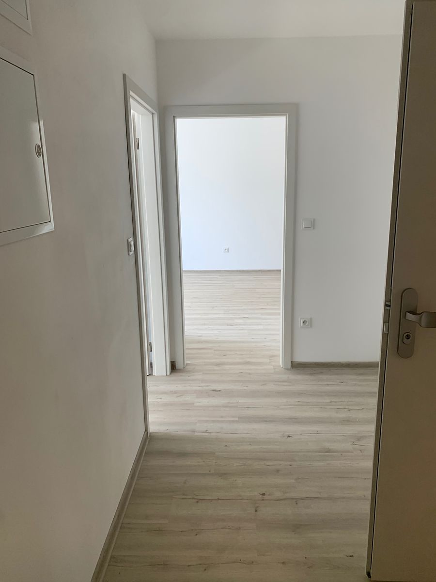 Pronájem bytu 2+kk 46 m² – fotografie 4