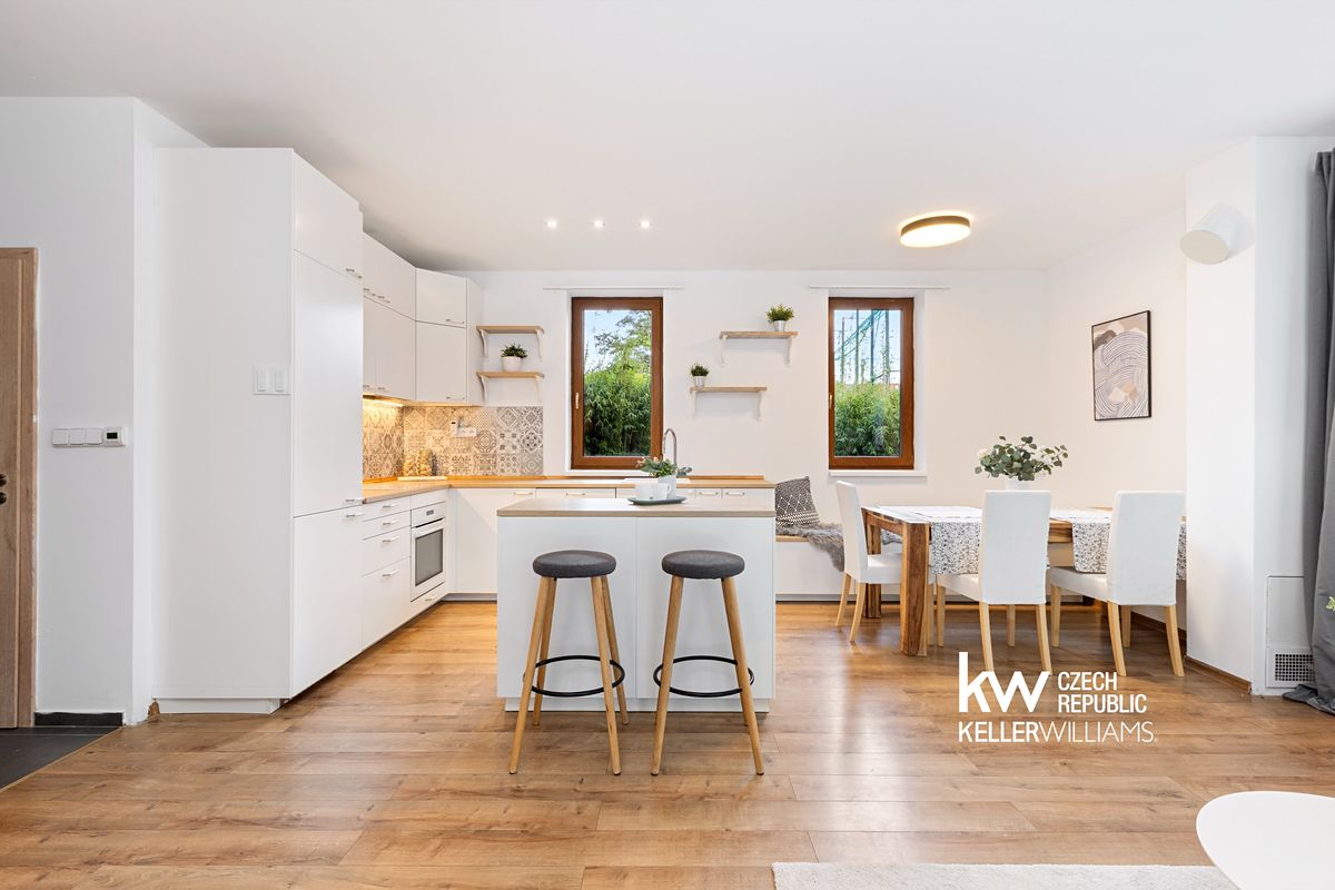 Prodej rodinného domu 145 m², pozemek 723 m² – fotografie 5