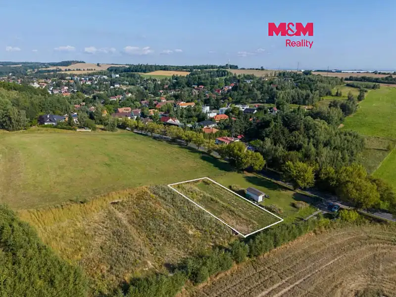 Prodej zahrady 800 m², Velké Popovice – náhled fotky 1