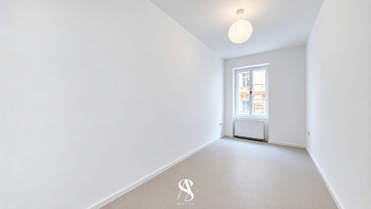 Pronájem bytu pokoje 11 m² – fotografie 3