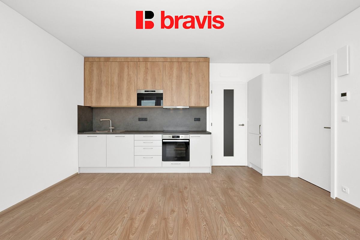 Pronájem bytu 3+kk 66 m²