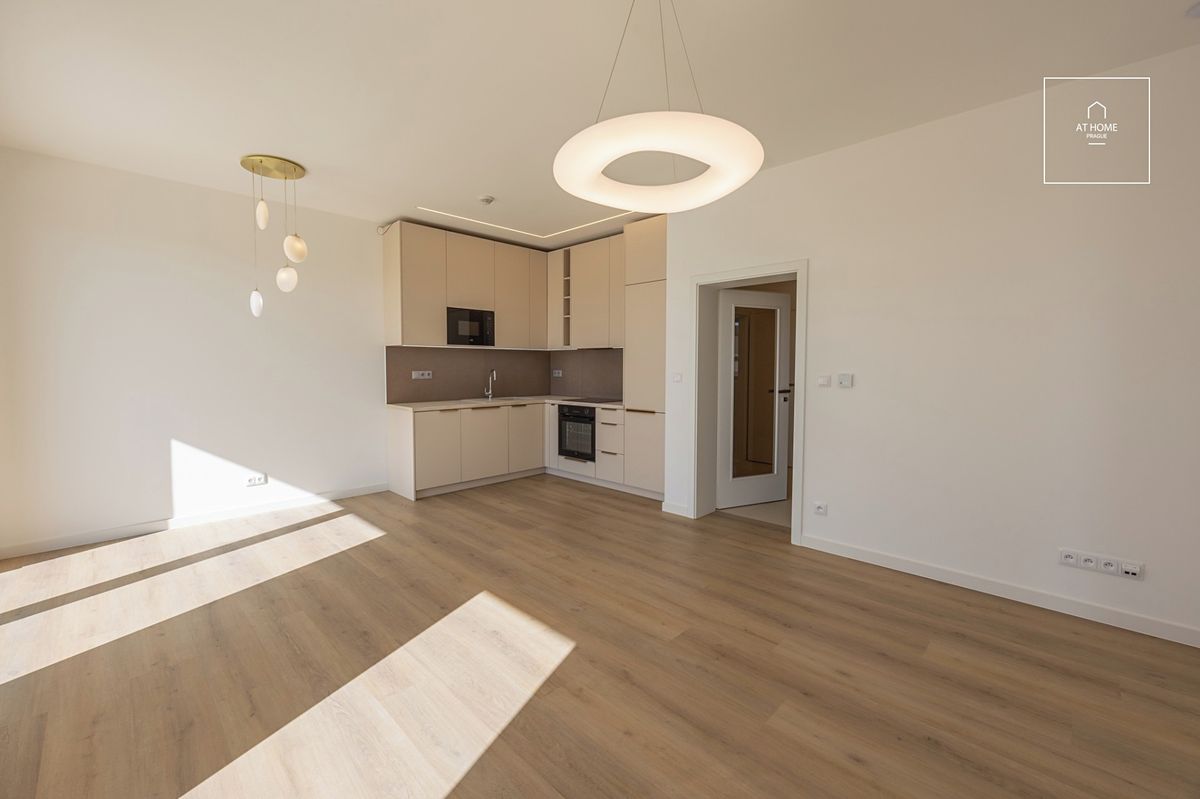 Pronájem bytu 3+kk 65 m² – fotografie 4