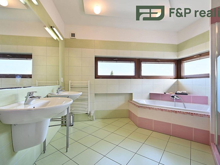 Будинок в оренду, 412 м² (11 з 30)