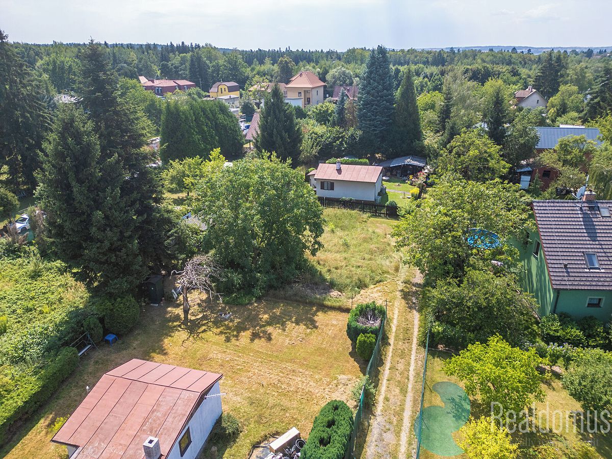 Prodej stavebního pozemku 430 m² – fotografie 4