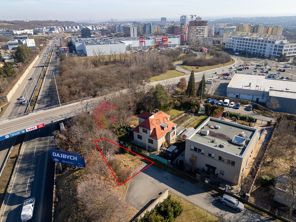 Prodej stavebního pozemku 135 m² – fotografie 2