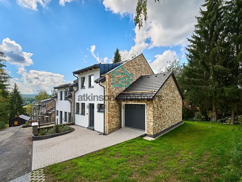 Prodej rodinného domu 115 m², pozemek 305 m², Horní Planá – náhled fotky 3