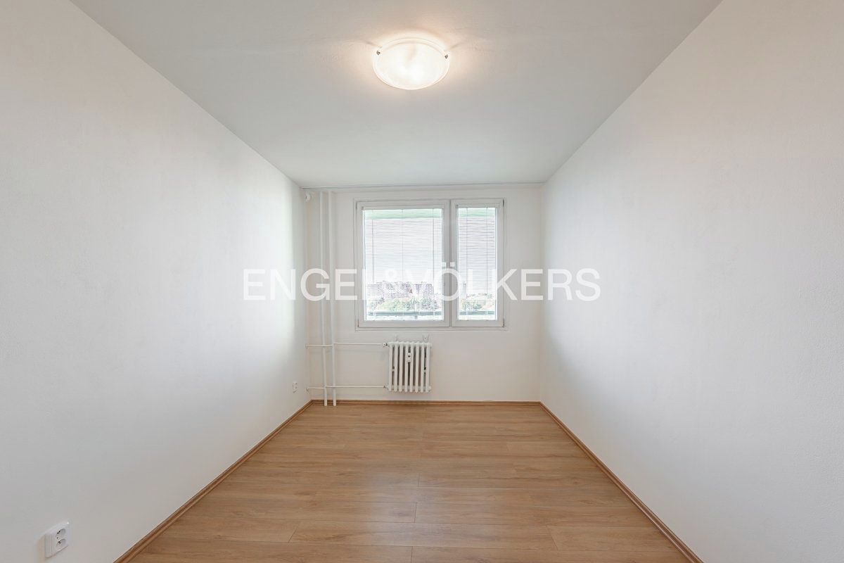 Pronájem bytu 2+kk 43 m² – fotografie 4