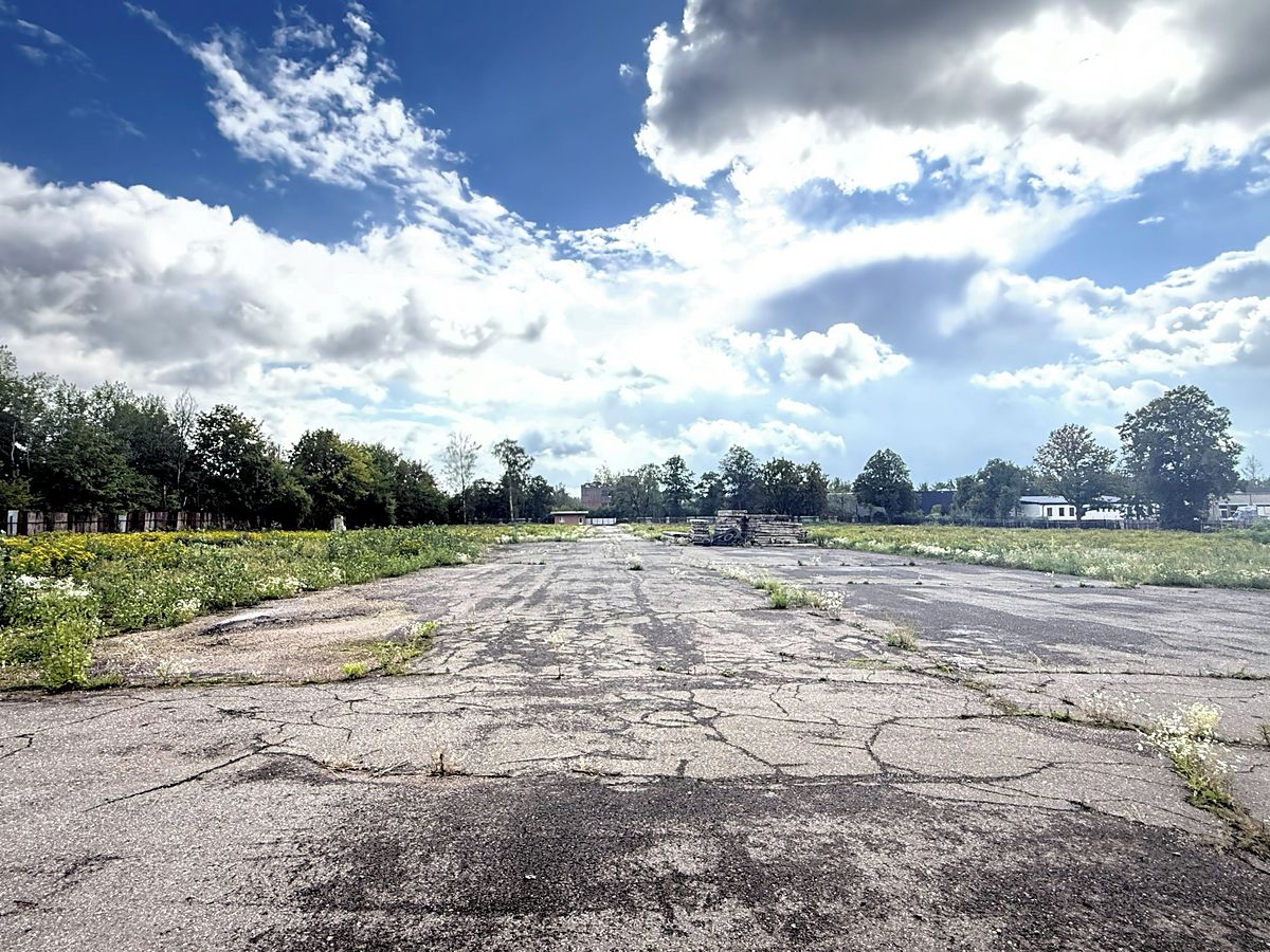 Prodej komerčního pozemku 28306 m² – fotografie 2
