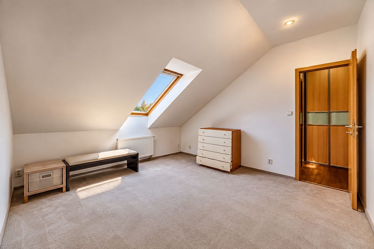 Pronájem bytu 4+kk 198 m² – fotografie 5