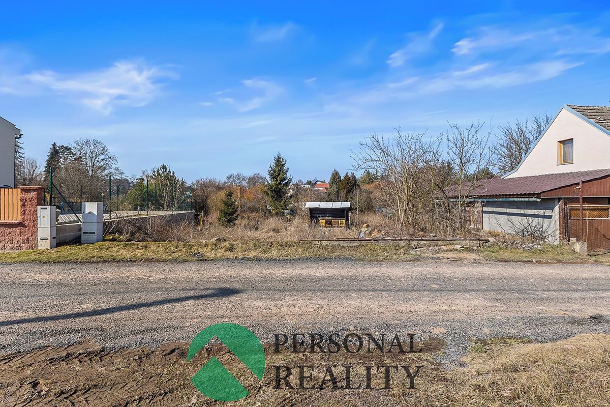 Prodej stavebního pozemku 800 m² – fotografie 2