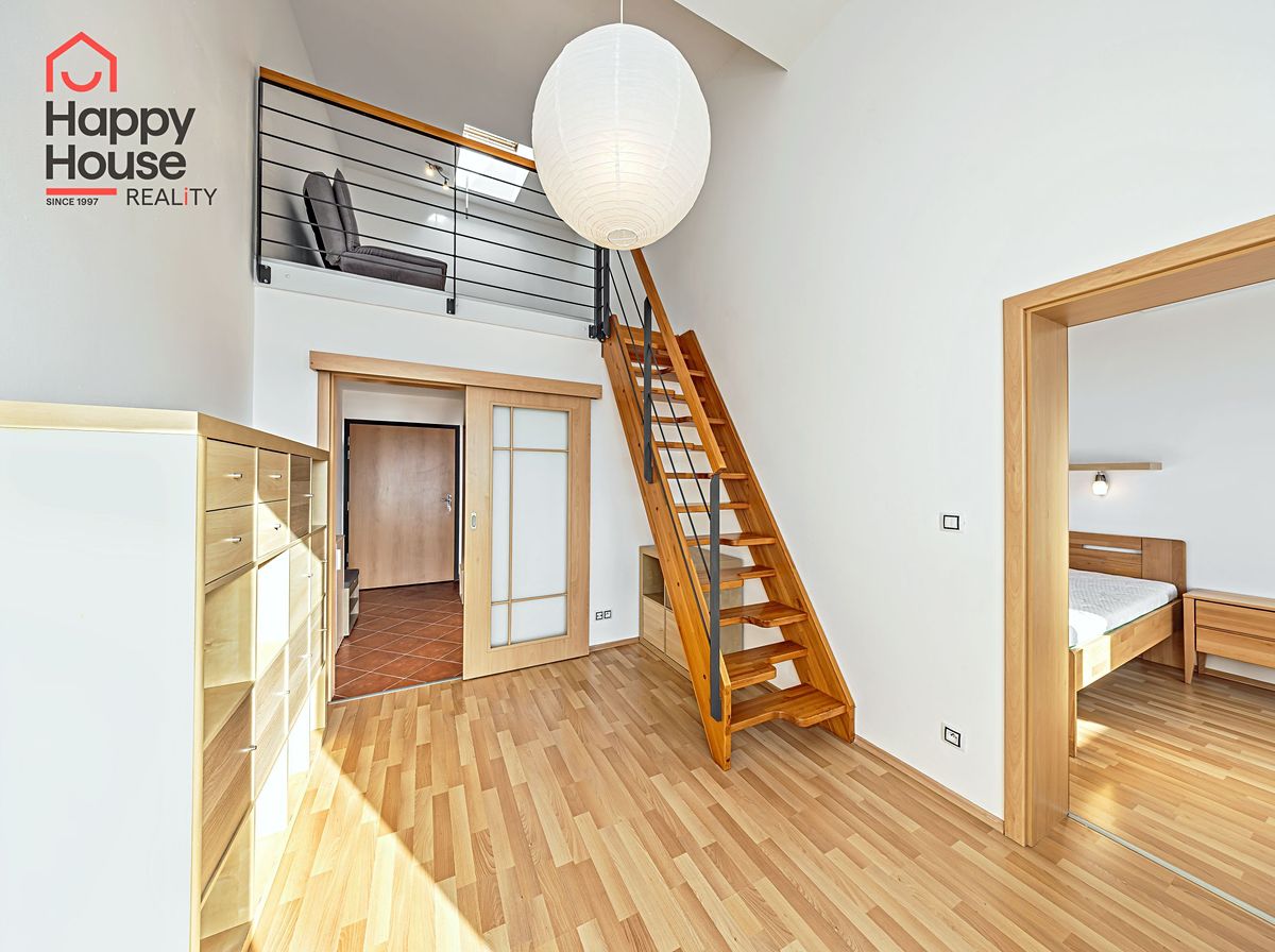 Pronájem bytu 2+kk 49 m²