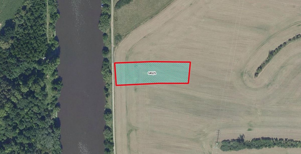 Prodej pole 3420 m², Veltruby – fotka 1 z 3