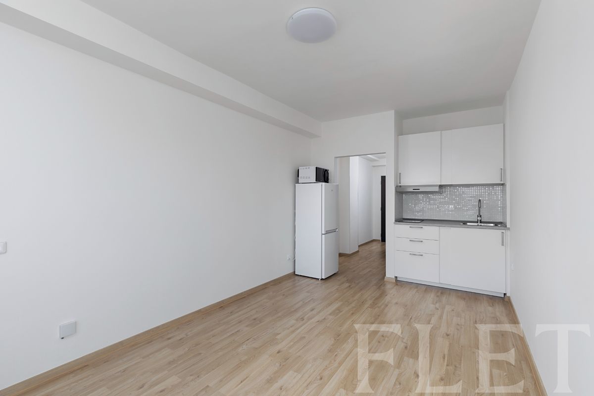 Pronájem bytu 1+kk 26 m² – fotografie 5