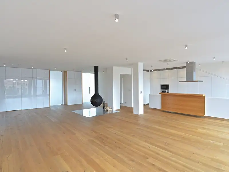 Pronájem bytu 4+kk 203 m², Praha – náhled fotky 2