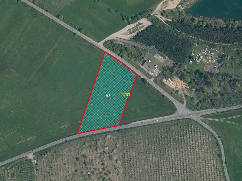 Prodej pozemku 12386 m², Dobříň – náhled fotky 1