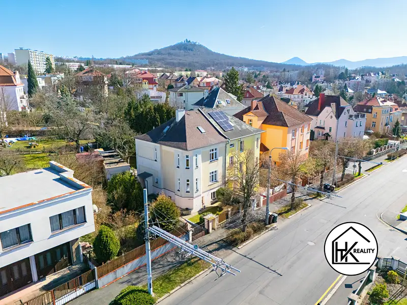 Prodej rodinného domu 260 m², pozemek 377 m², Teplice – náhled fotky 3