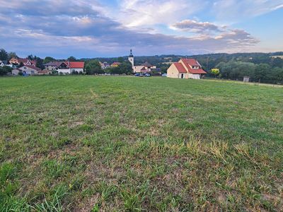 Prodej stavebního pozemku 4639 m²