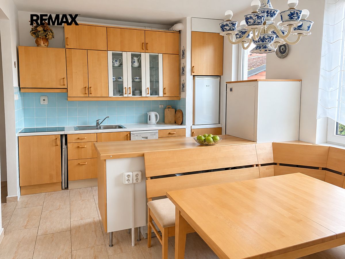 Pronájem bytu 2+1 78 m² – fotografie 2